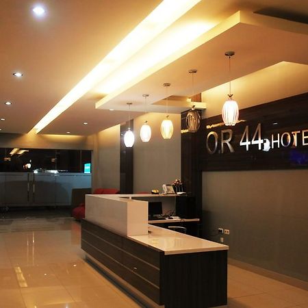 O.R 44 Hotel Бенгкулу Екстериор снимка