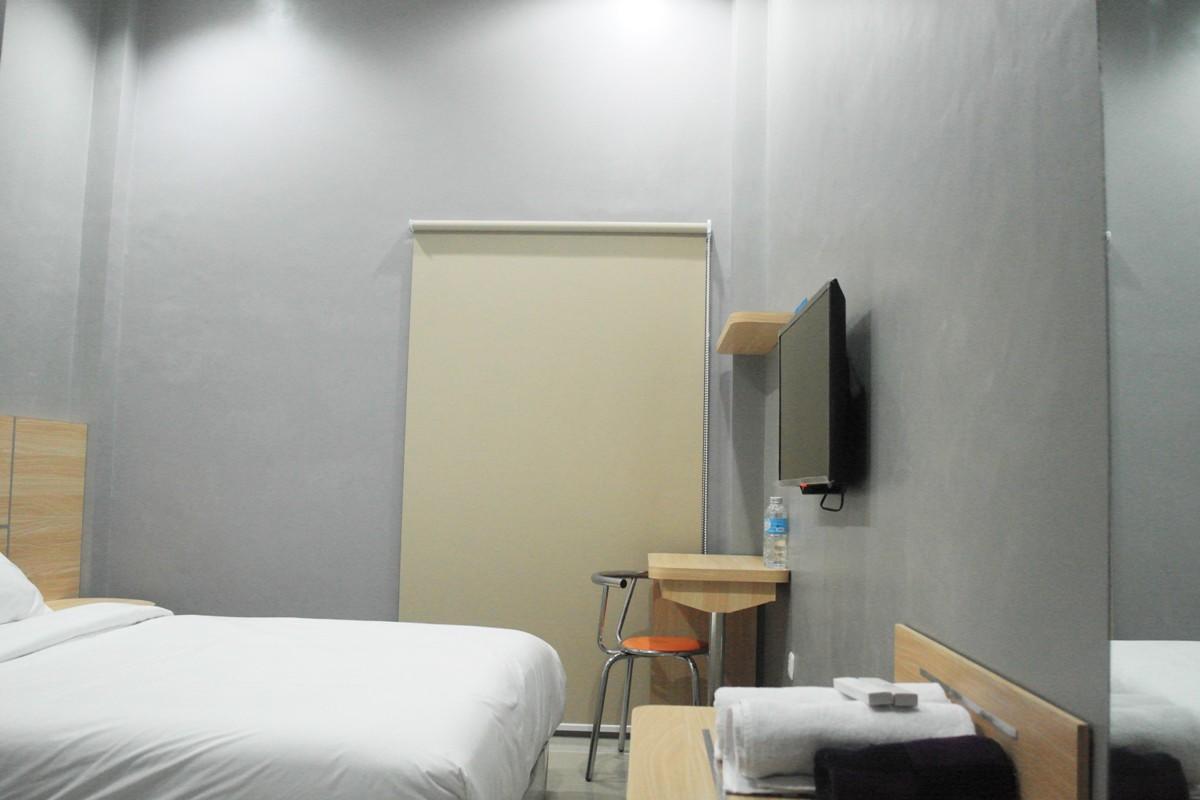 O.R 44 Hotel Бенгкулу Екстериор снимка